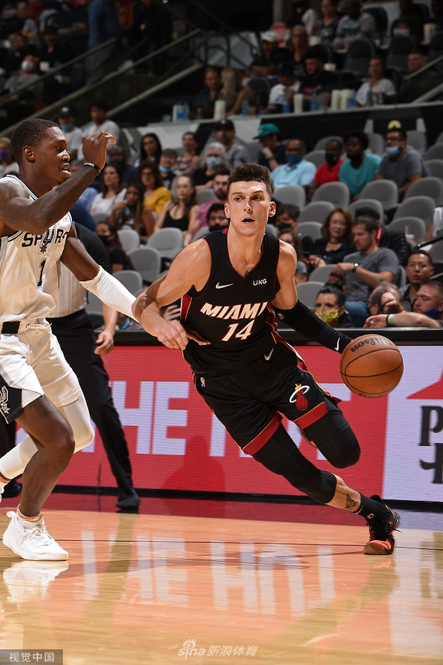 争加剧的背 争加剧的背