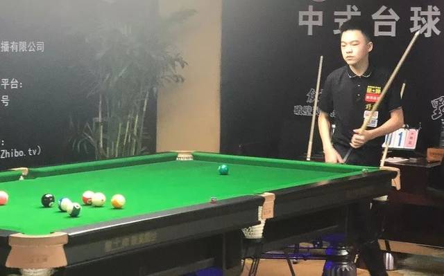 在足球的赛 在足球的赛