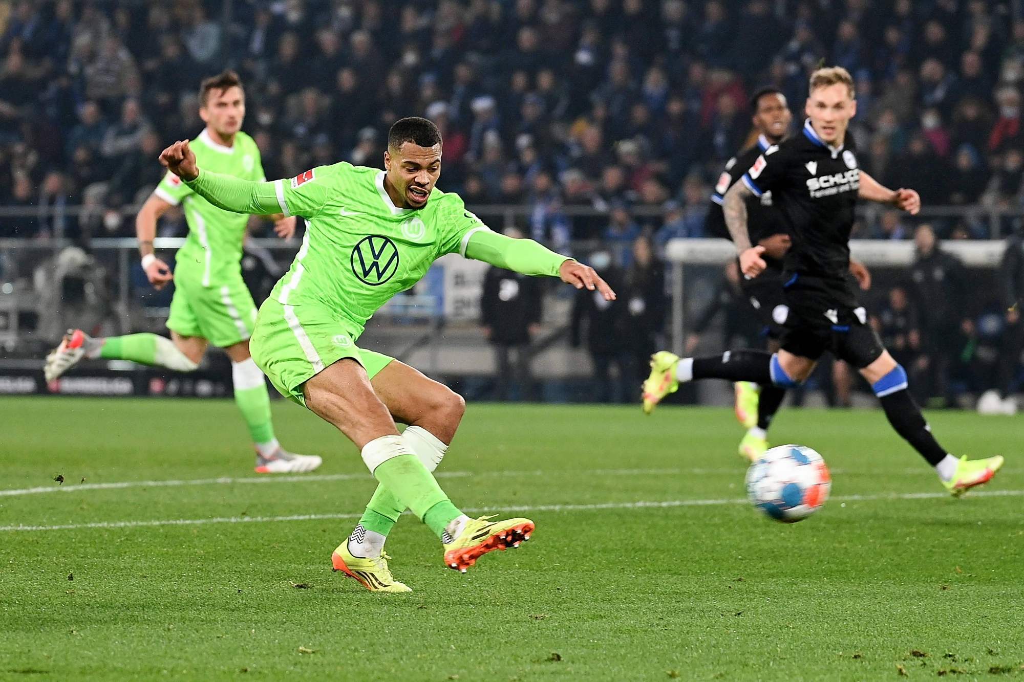 飞球的落点 飞球的落点