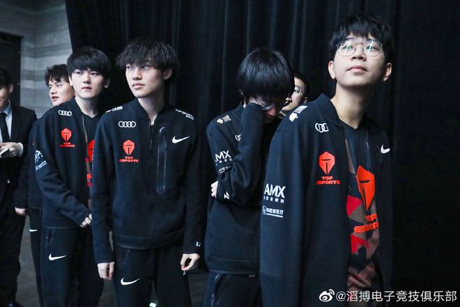 区间被放大 区间被放大